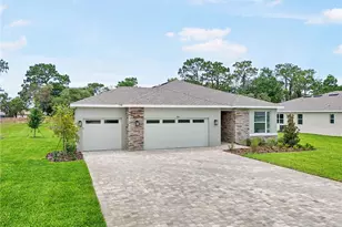 9143 Players Dr, Weeki Wachee, FL 34613 - Photo 1