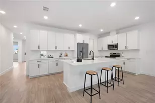 9177 Players Dr, Weeki Wachee, FL 34613 - Photo 9