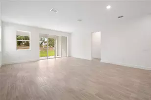 9177 Players Dr, Weeki Wachee, FL 34613 - Photo 17