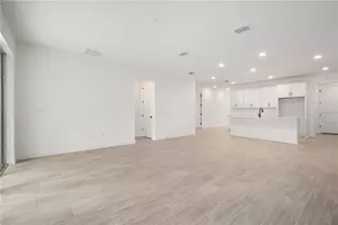 9177 Players Dr, Weeki Wachee, FL 34613 - Photo 15