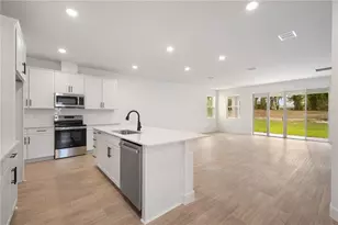 9177 Players Dr, Weeki Wachee, FL 34613 - Photo 9