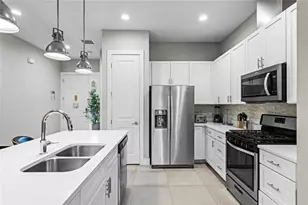 2610 Sunrise Shores Dr, Kissimmee, FL 34747 - Photo 7