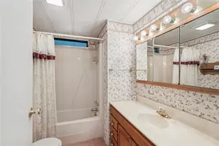 8906 31st Ave E, Palmetto, FL 34221 - Photo 21