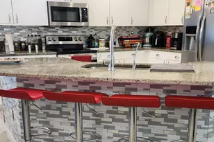 201 NW Goldcoast Ave, Port Saint Lucie, FL 34983 - Photo 9