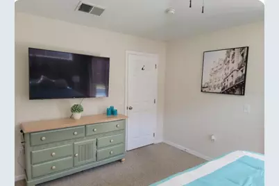 913 Lake Berkley Drive, Kissimmee, FL 34746 - Photo 9