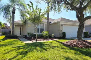 913 Lake Berkley Dr, Kissimmee, FL 34746 - Photo 1