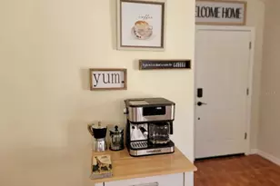 913 Lake Berkley Dr, Kissimmee, FL 34746 - Photo 7