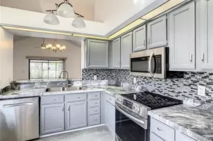 832 Whalebone Bay Dr, Kissimmee, FL 34741 - Photo 9