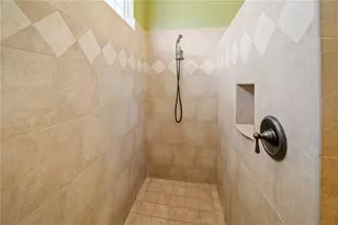 4561 Henry J Ave, Saint Cloud, FL 34772 - Photo 17