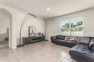 4088 Sherlock Ct, Orlando, FL 32824 - Photo 5