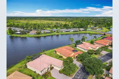 644 Shorehaven Drive, Kissimmee, FL 34759 - Photo 3