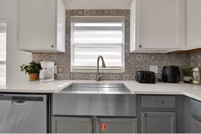 577 Eagle Pointe S, Kissimmee, FL 34746 - Photo 7