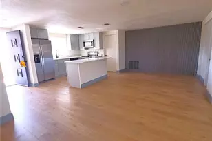 10336 Oak Hill Dr, Port Richey, FL 34668 - Photo 5