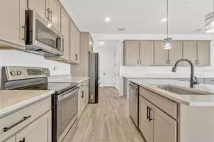 1003 Sugarwood St, Davenport, FL 33837 - Photo 7