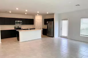 661 Reggie Rd, Winter Haven, FL 33884 - Photo 5