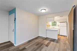 4722 Kilt Ct, Saint Cloud, FL 34769 - Photo 9