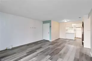 4722 Kilt Ct, Saint Cloud, FL 34769 - Photo 5