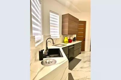 1407 Water Lilly Lane, Kissimmee, FL 34744 - Photo 27