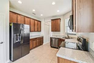 829 Grand Canal Dr, Poinciana, FL 34759 - Photo 17