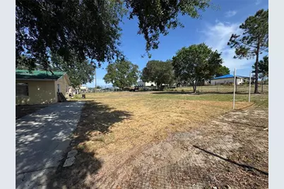 98 Orange Park Boulevard, Lake Wales, FL 33898 - Photo 5