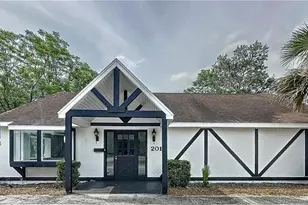 2017 W Main St, Leesburg, FL 34748 - Photo 1