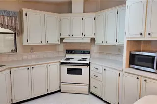 509 Tivoli Park Dr, Davenport, FL 33897 - Photo 9