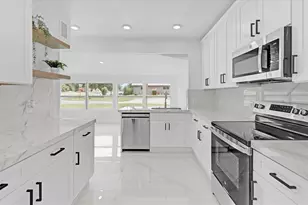 5851 SE Drew Rd, Belleview, FL 34420 - Photo 15