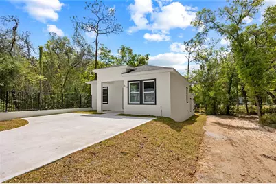 610 E Euclid Avenue, Deland, FL 32724 - Photo 3