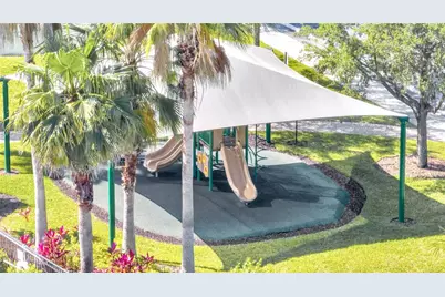 1574 Thetford Circle, Orlando, FL 32824 - Photo 17