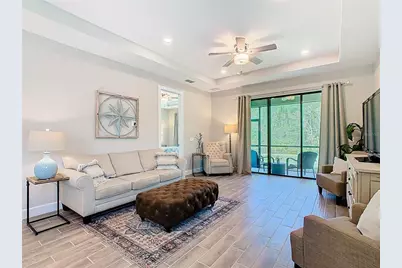1029 Umbria Dr, Poinciana, FL 34759 - Photo 13