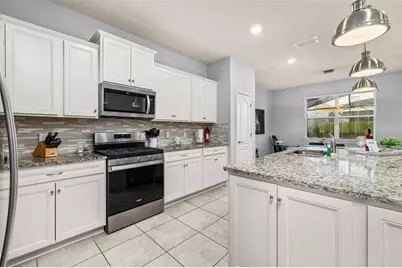 7184 Oakmoss Loop, Davenport, FL 33837 - Photo 9