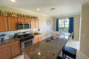 904 Assembly Ct, Reunion, FL 34747 - Photo 5