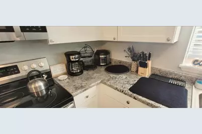 2729 Club Cortile Circle, Kissimmee, FL 34746 - Photo 5