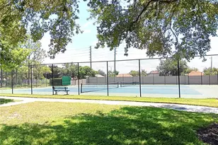 2864 N Powers Dr, Orlando, FL 32818 - Photo 45