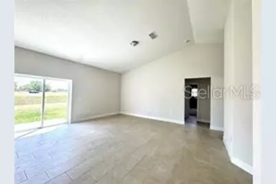 2427 Continental Boulevard, Orlando, FL 32808 - Photo 5