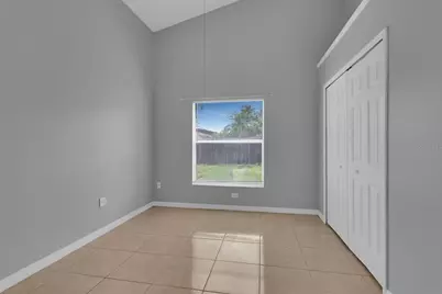 664 Eagle Pointe S, Kissimmee, FL 34746 - Photo 13