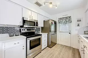 320 S Seminole Ave, Lake Alfred, FL 33850 - Photo 7