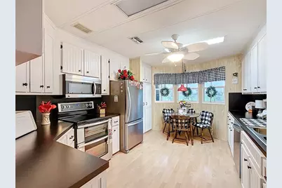 6044 Grand Oaks Drive SE, Winter Haven, FL 33884 - Photo 5