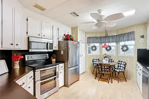 6044 Grand Oaks Dr SE, Winter Haven, FL 33884 - Photo 15