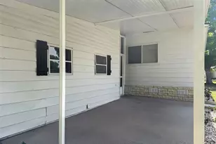 3327 S Citrus Cir, Zellwood, FL 32798 - Photo 5