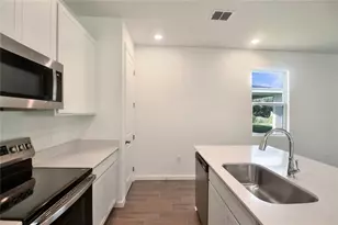 738 Lake Dell Ave, Dundee, FL 33838 - Photo 5