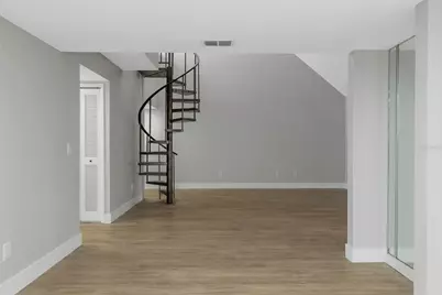 5151 Puritan Circle #1022, Tampa, FL 33617 - Photo 5