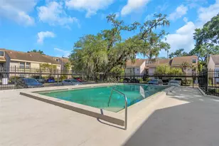 5151 Puritan Cir, Tampa, FL 33617 - Photo 33