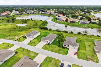 9210 Players Drive, Weeki Wachee, FL 34613 - Photo 5