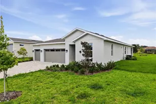 9210 Players Dr, Weeki Wachee, FL 34613 - Photo 3