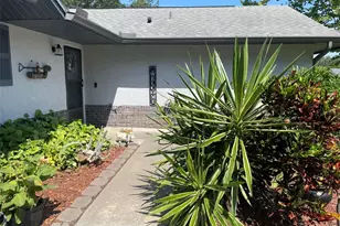 4926 Reginald Rd, Orlando, FL 32829 - Photo 3