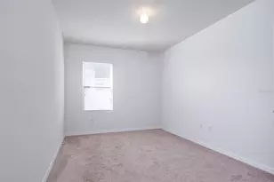 4190 Roberta Dr, Winter Haven, FL 33881 - Photo 9