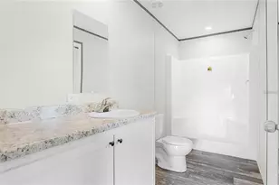 9060 Mercury Dr, Saint Cloud, FL 34773 - Photo 17