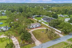 9060 Mercury Dr, Saint Cloud, FL 34773 - Photo 5