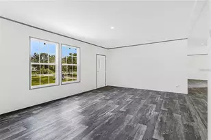 9060 Mercury Dr, Saint Cloud, FL 34773 - Photo 11